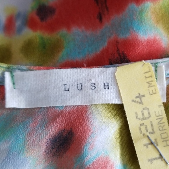 Lush sleeveless romper - Picture 6 of 7